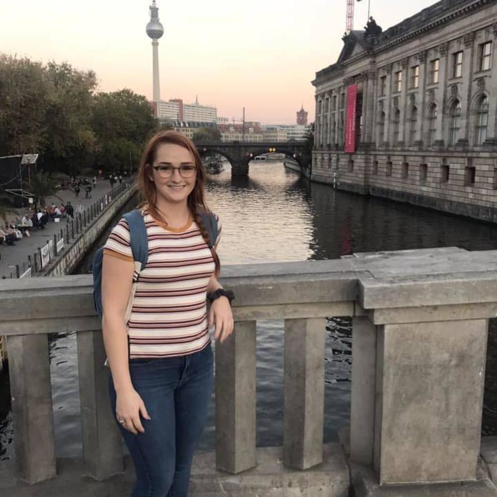 Meet your Posher, Sara